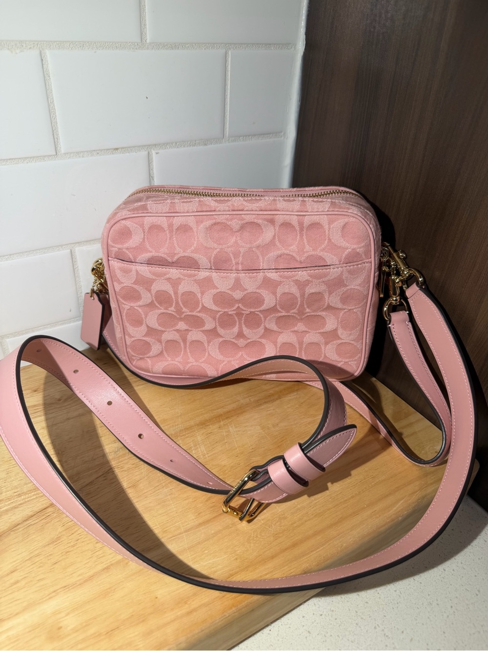 Coach Carey Shoulder/Crossbody Bag In Signature Denim/Gold/Light Pink CER69 - Picture 9 of 16
